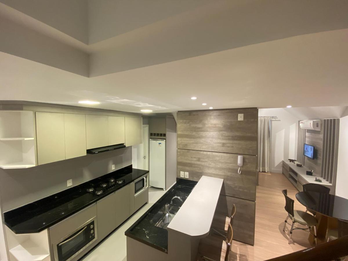 Duplex Novo, Com 02 Suites, Para 06 Pessoas, E 02 Vagas De Garagem Canela Kültér fotó