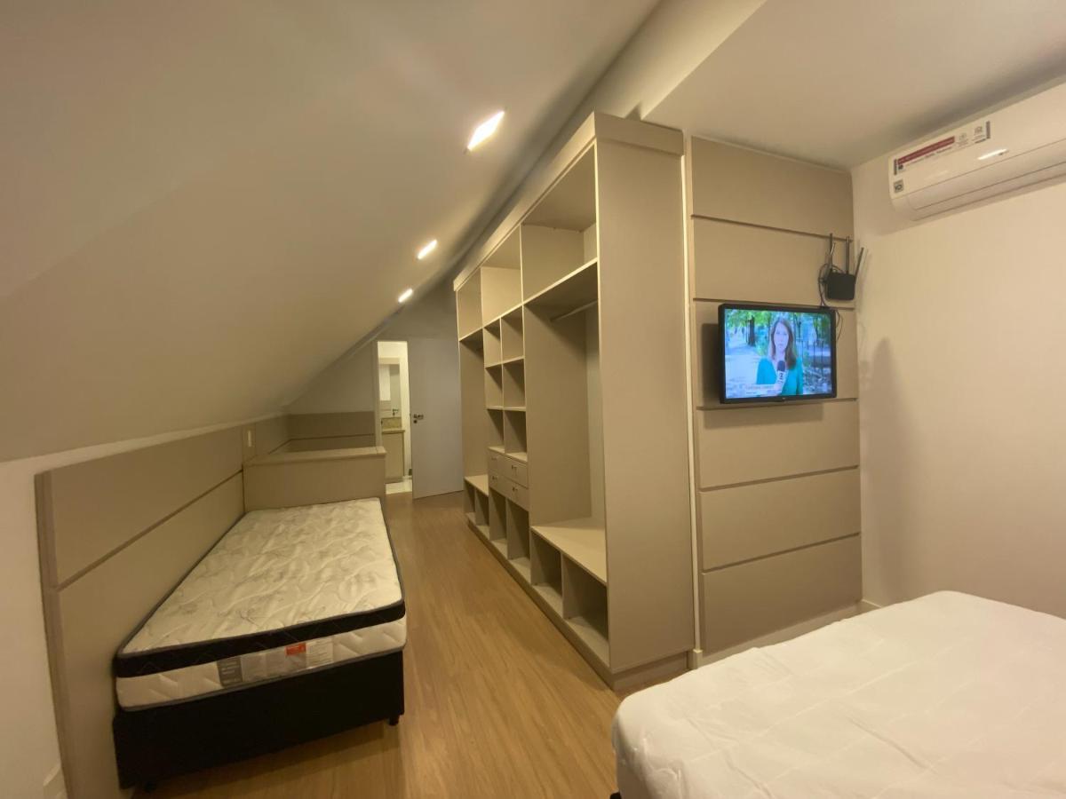Duplex Novo, Com 02 Suites, Para 06 Pessoas, E 02 Vagas De Garagem Canela Kültér fotó
